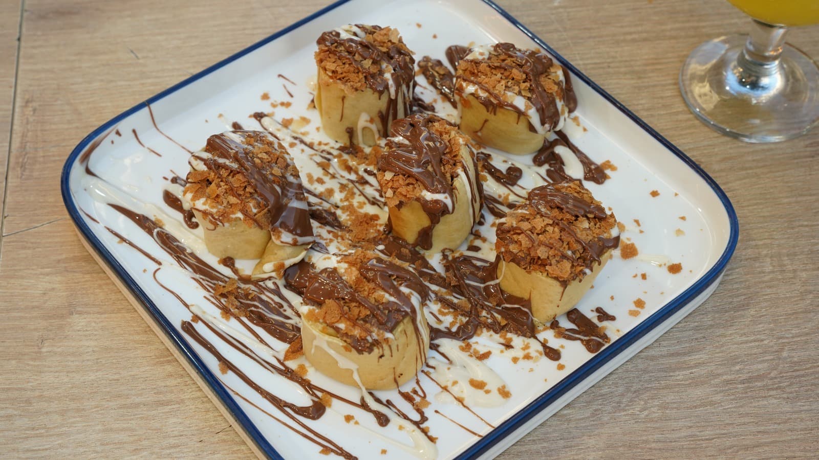 Brownie Sushi Crepe